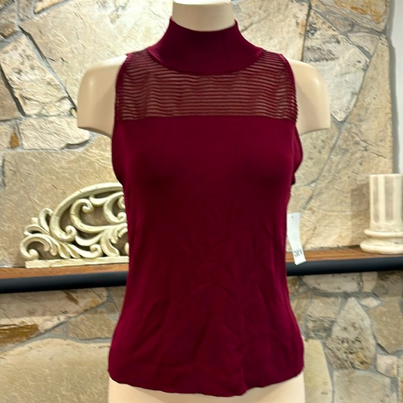 Top - Picture 2 of 8